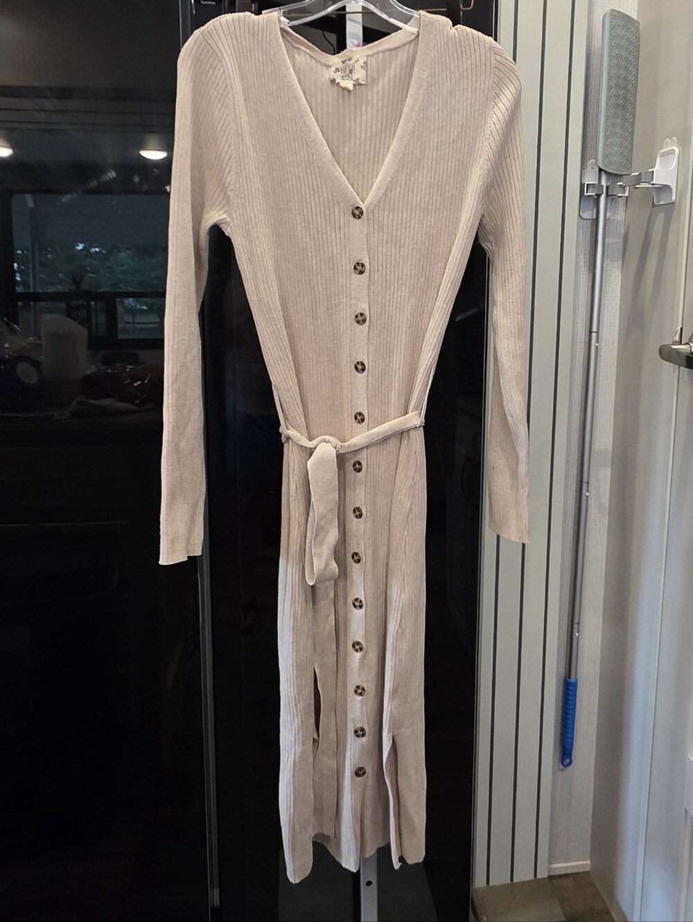 Hippie Rose Ribbed Button-Down Long Cardigan - Size Large (Tan/Beige)